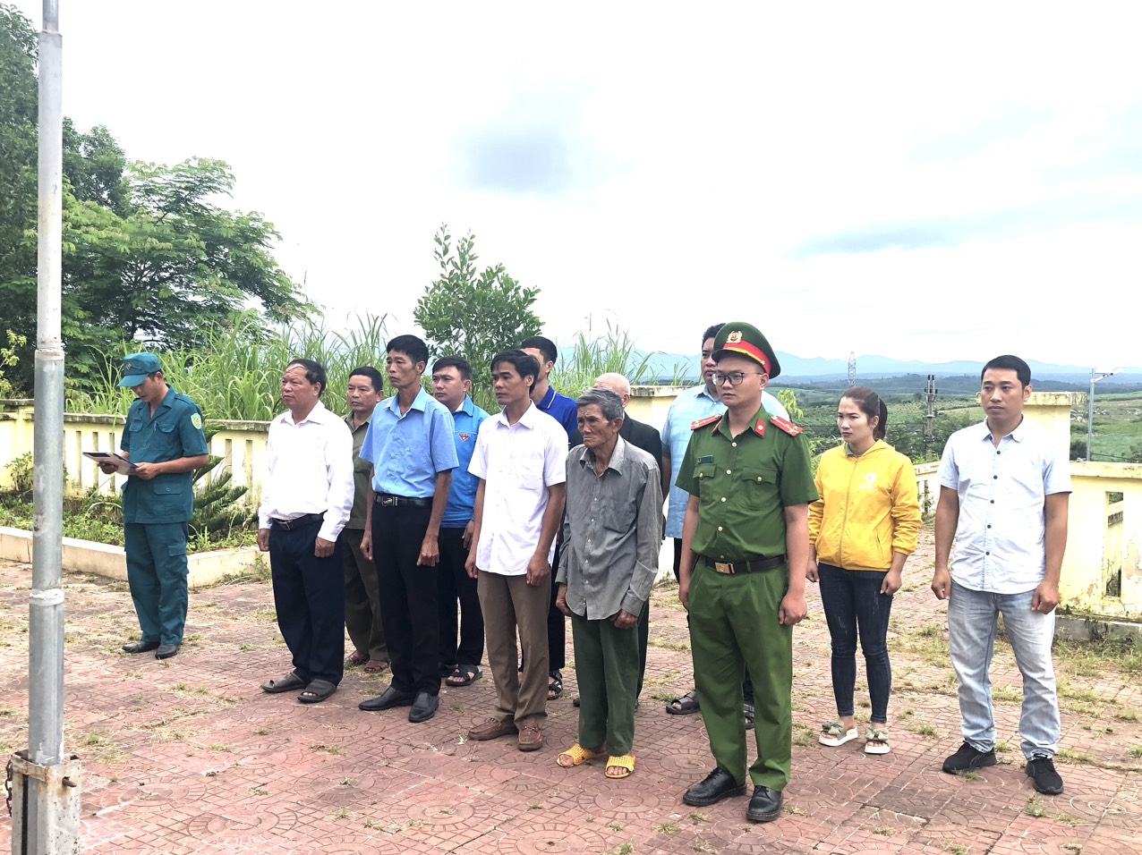 Viếng Khu di tich lịch sử Điểm cao 519 nhân kỷ niệm ngày thương binh liệt sĩ 27/7